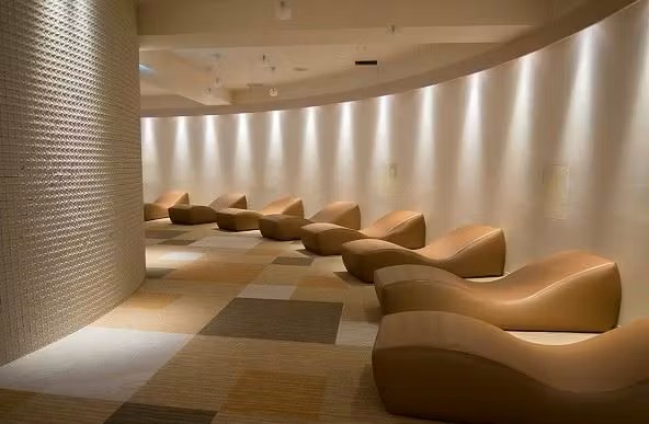 テルマー湯　岩盤浴ロビー